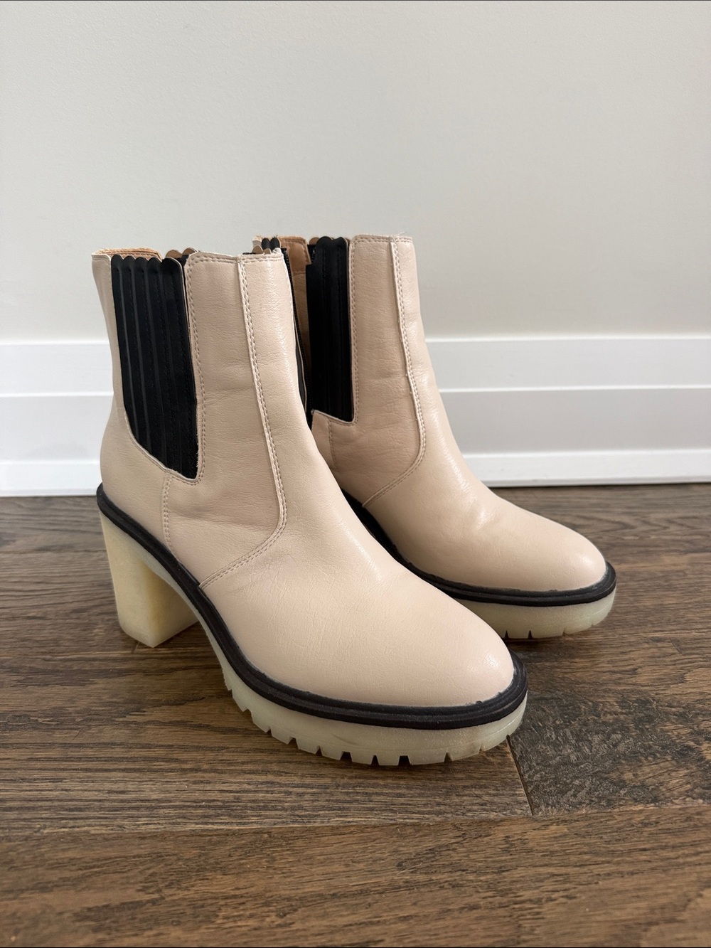 Women's Cream Leather Chelsea Heeled Boots with Black Elastic Panels - Picture 2 of 7